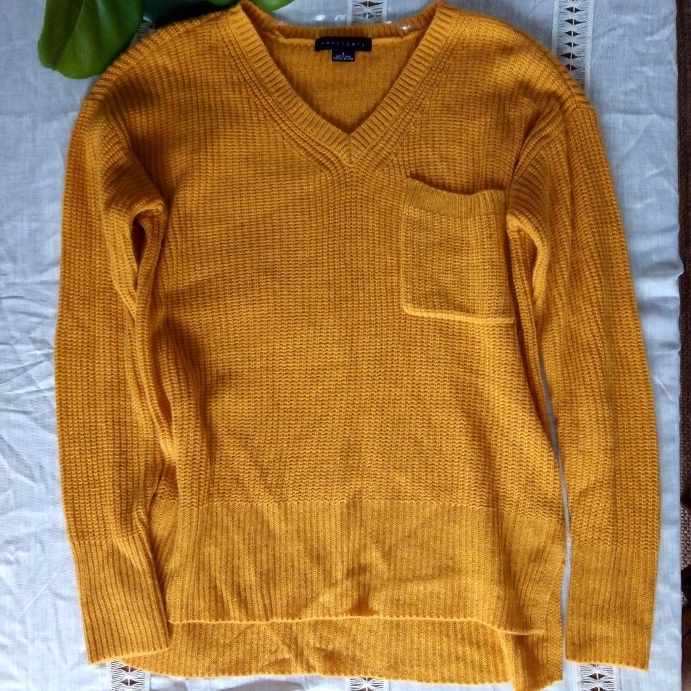 Cozy Yellow Nordstrom Sweater with pocket